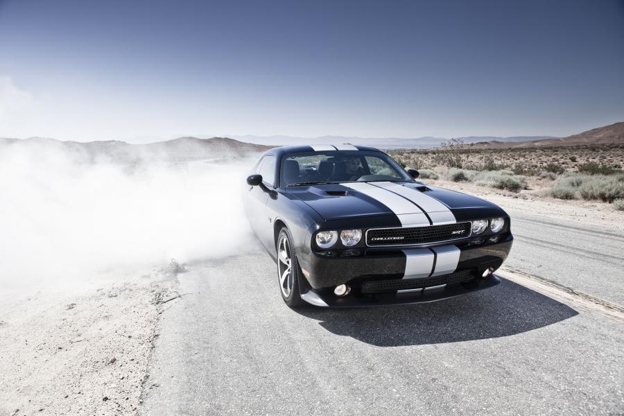  Dodge Challenger SRT8 392 2012 года  (фото 21 из 40)